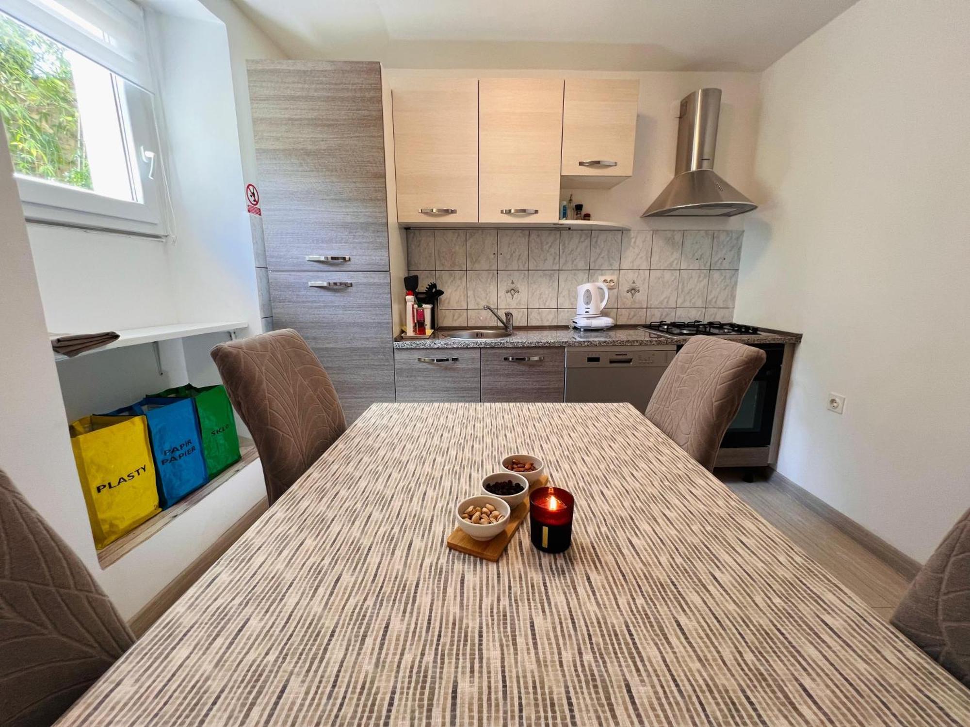 Apartman Gabriela Mali Lošinj Exteriör bild